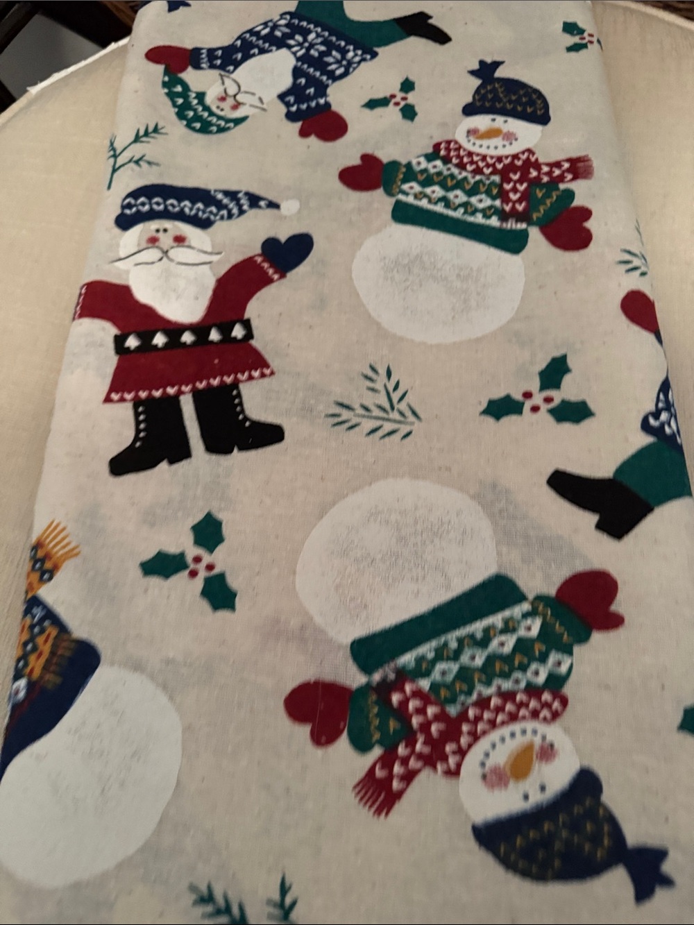 Festive Snowman rectangular tablecloth - Picture 2 of 4